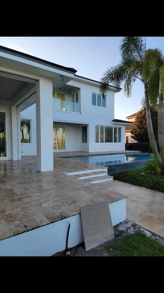 Residential exterior and roofline project